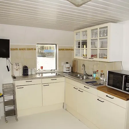 보트호텔 The Island Houseboat