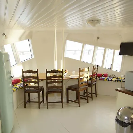 Båthotell The Island Houseboat Amsterdam