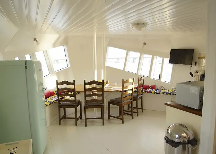 Båthotell The Island Houseboat Amsterdam