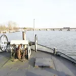 The Island Houseboat Botel
